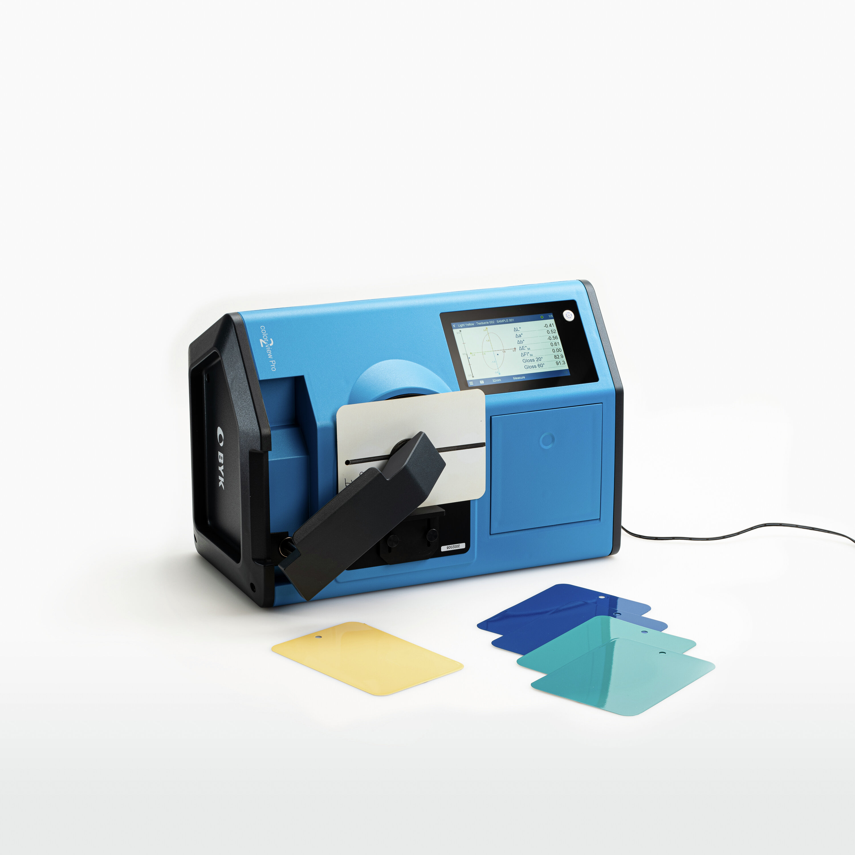 7600_color2view_Front Port_Paint samples_1.jpg