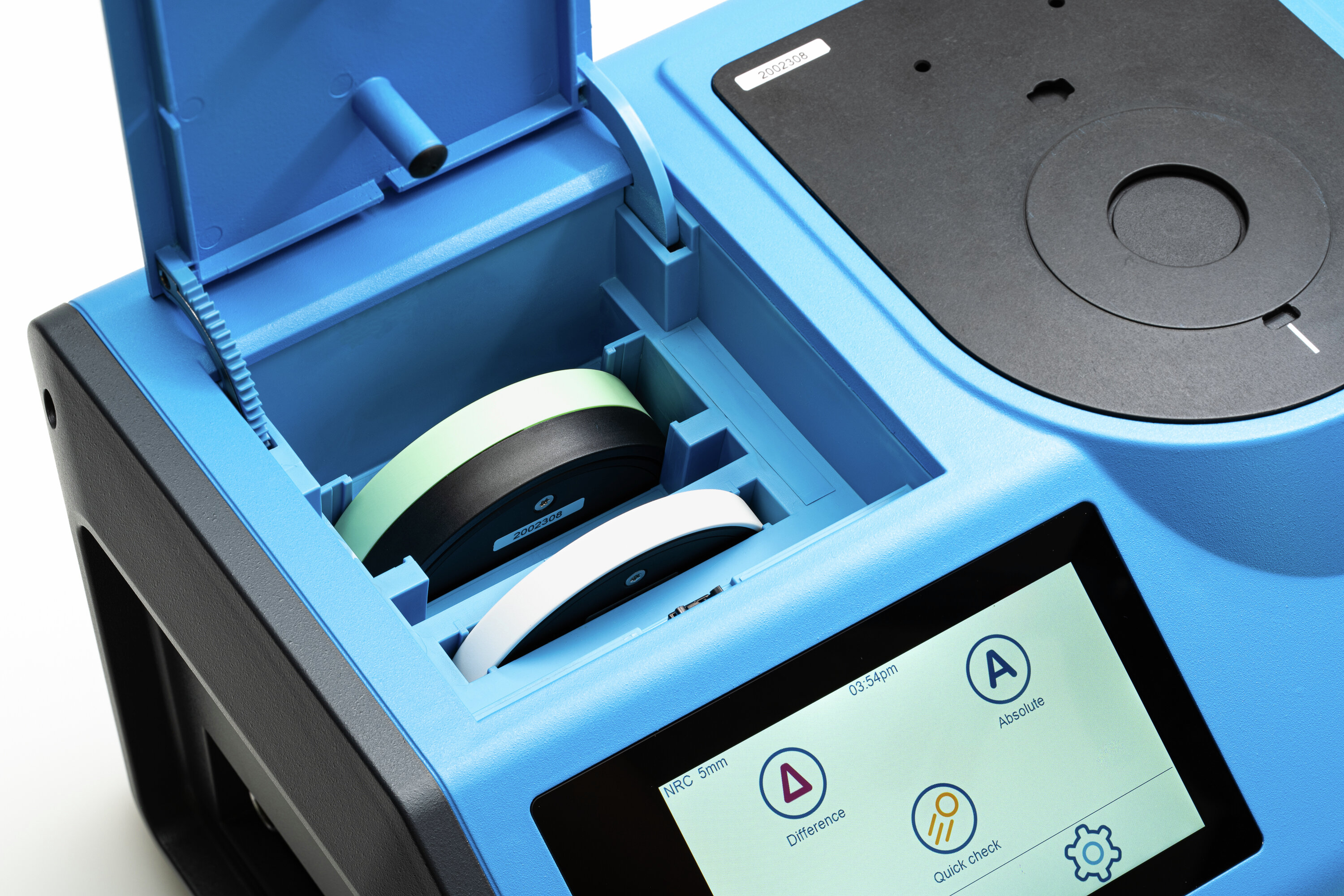 7600_color2view_close-up_Standard Compartment 1.jpg